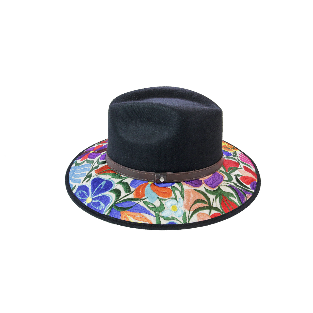 Sombrero de Felpa Negro con Flores